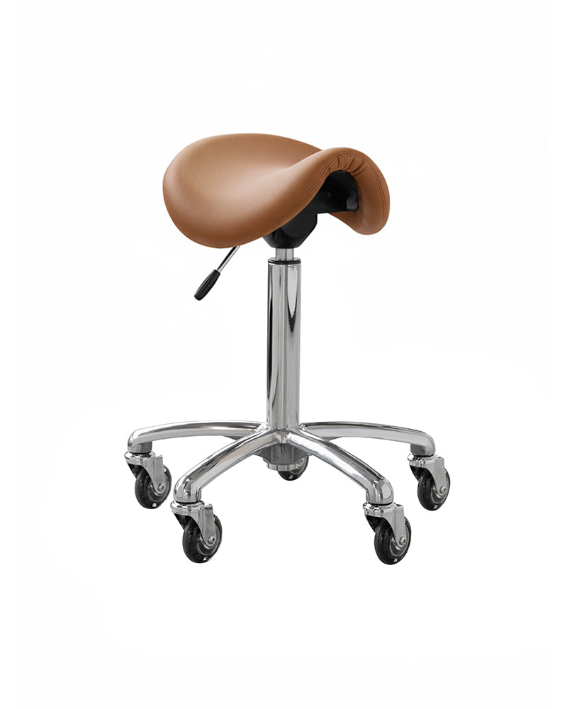 Stella - sgabello a sella in alluminio con rivestimento marrone e ruote roller
