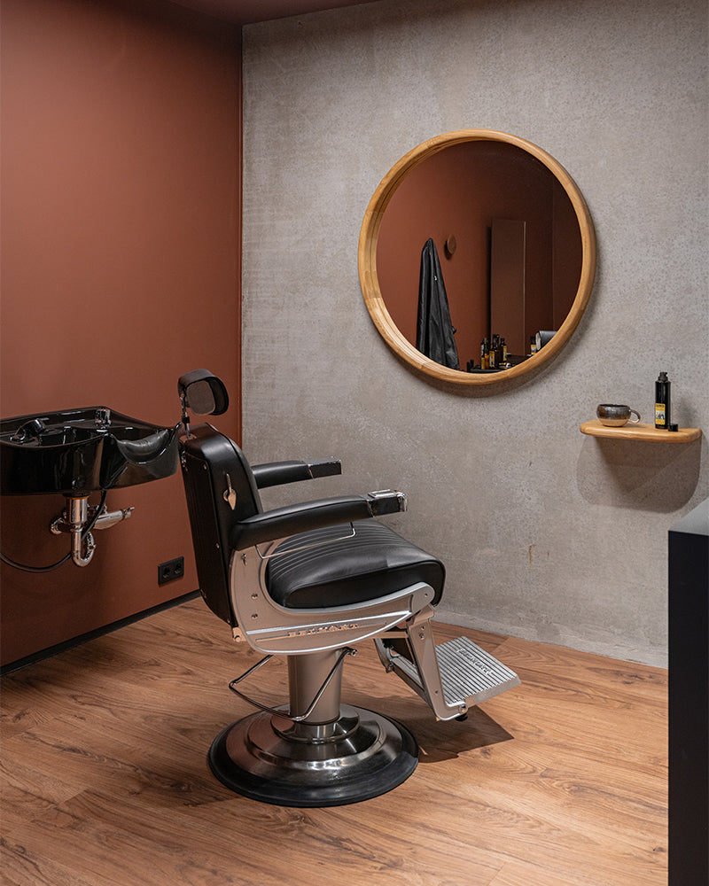 Linea Oak - Specchio da parrucchiere ø100cm in rovere